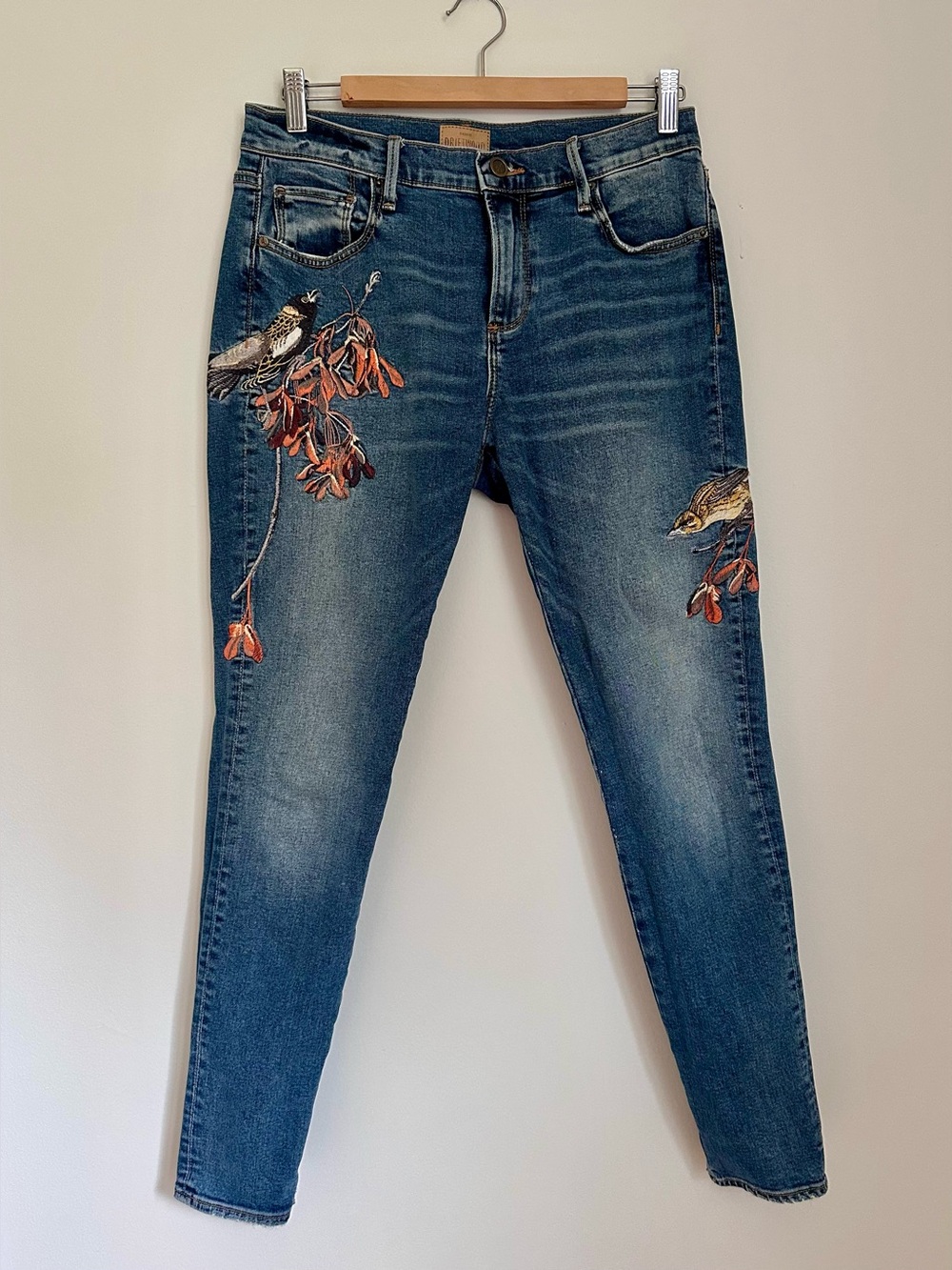 Driftwood Jackie Jeans with Bird Embroidery Size 28 or 6 Boho Denim Distressed
